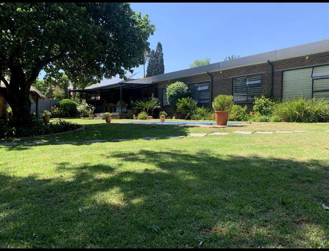 4 BEDROOM HOUSE FOR SALE IN FREEWAY PARK